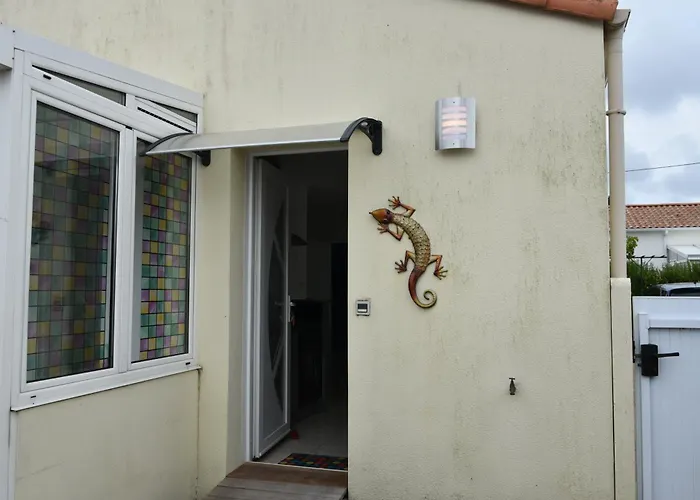 Maison Douillette A 600m De La